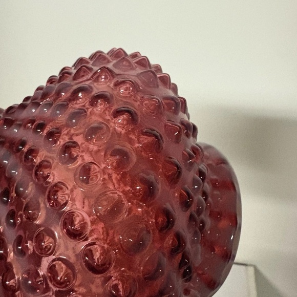 Fenton Cranberry Opalescent Hobnail Jack in Pulpit Vase - Picture 5 of 6